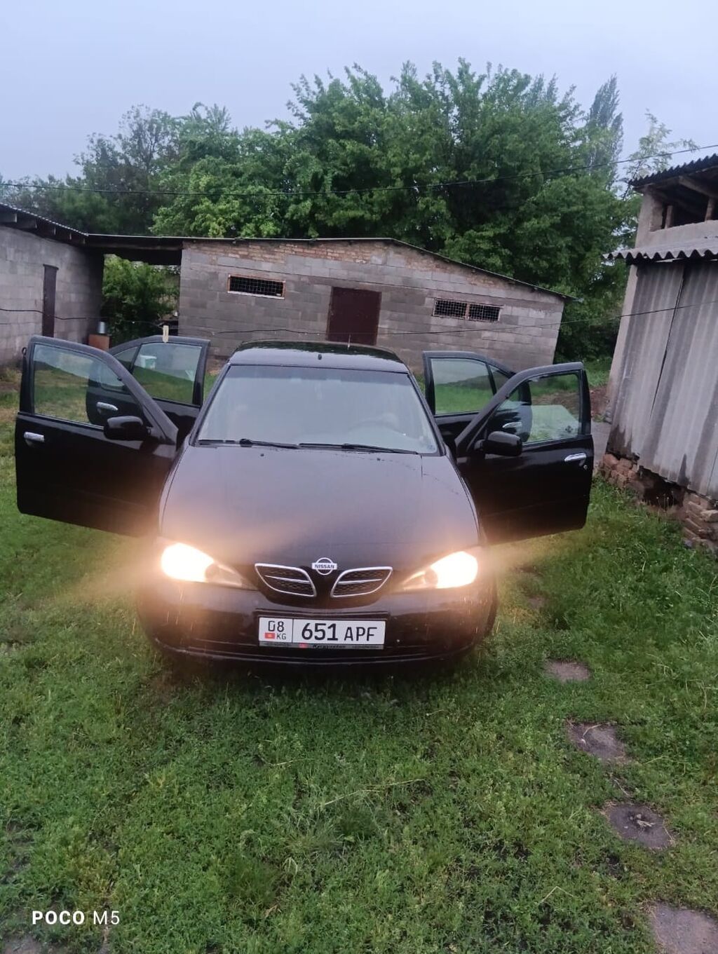 Nissan Primera: 2001 г., 2 л, Механика, Бензин, Седан: фото 3