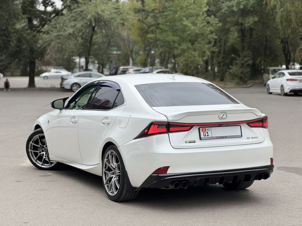 Lexus IS: 2018 г., 2 л, Автомат, Бензин, Седан: фото 5