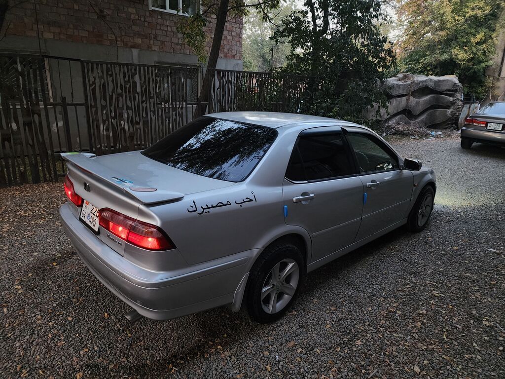 Honda Torneo: 2002 г., 1.8 л, Автомат, Бензин, Седан: фото 1