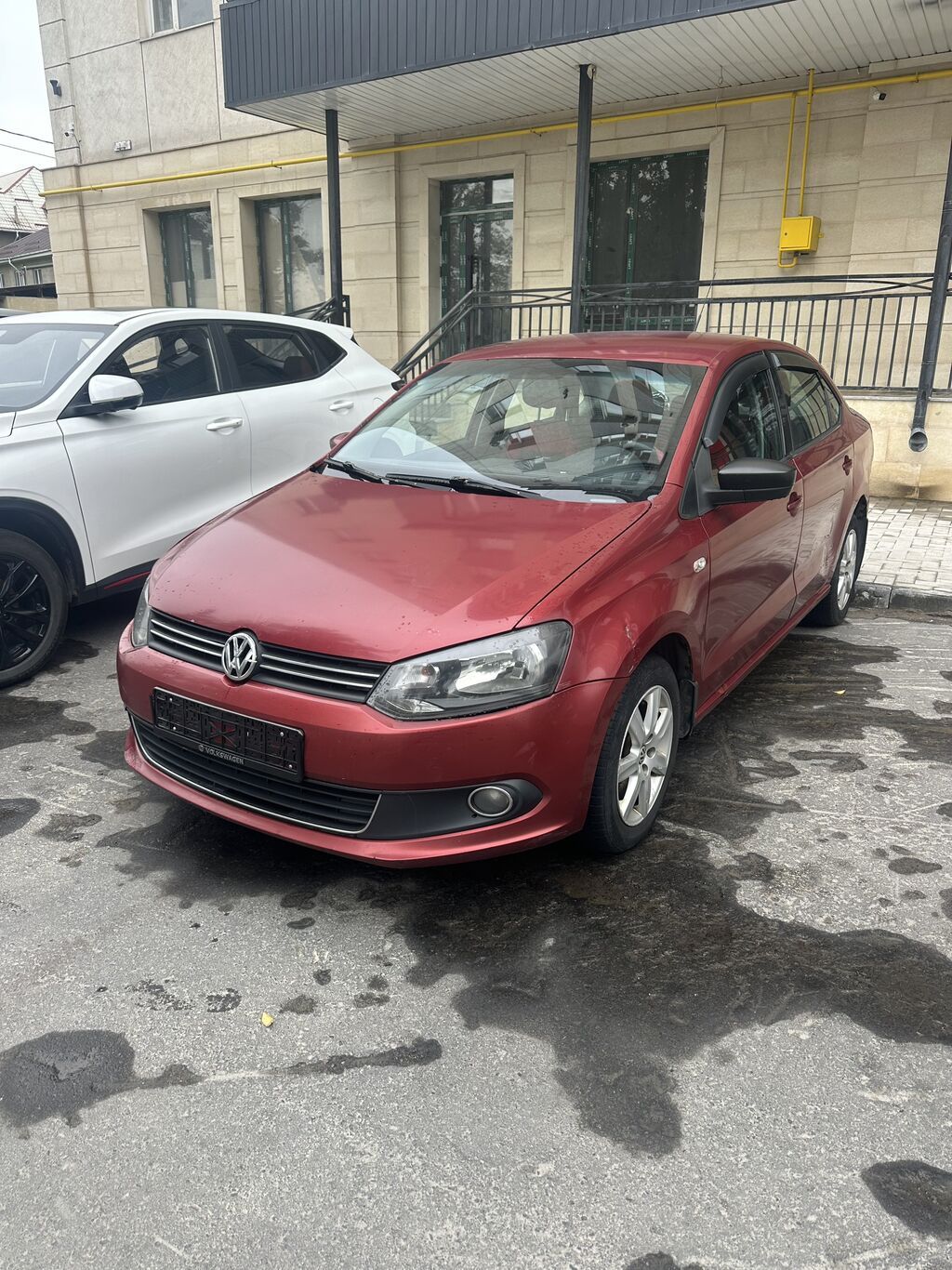 Volkswagen Polo: 2012 г., 1.6 л, Автомат, Бензин, Седан: фото 3