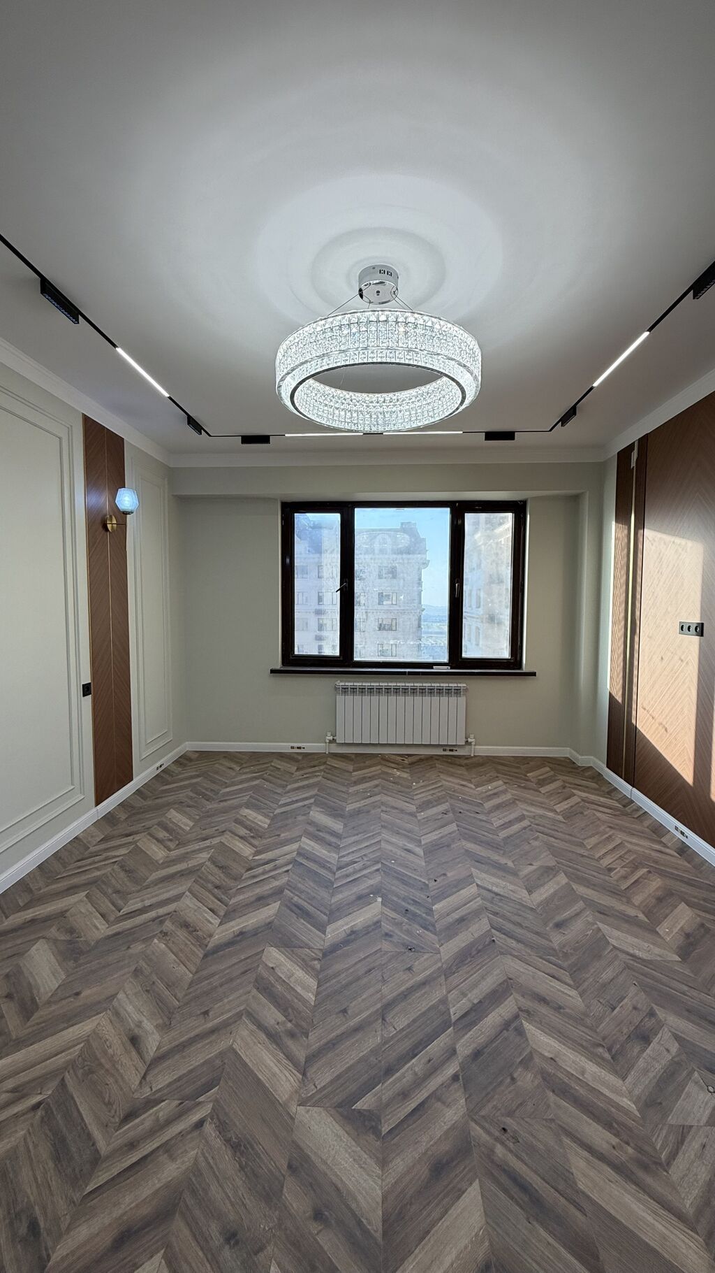3 комнаты, 88 м², Толойкон мкр., Элитка, 14 этаж, Дизайнерский ремонт: фото 2