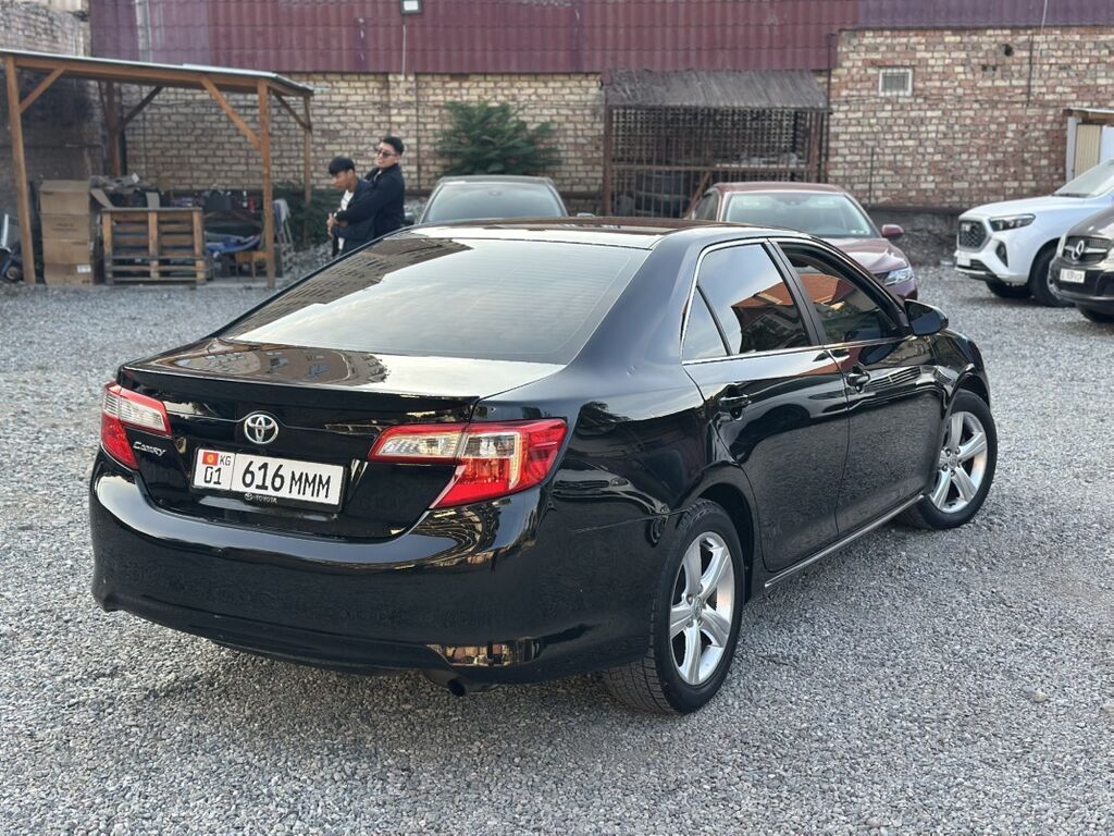 Toyota Camry: 2012 г., 2.5 л, Бензин, Седан: фото 4