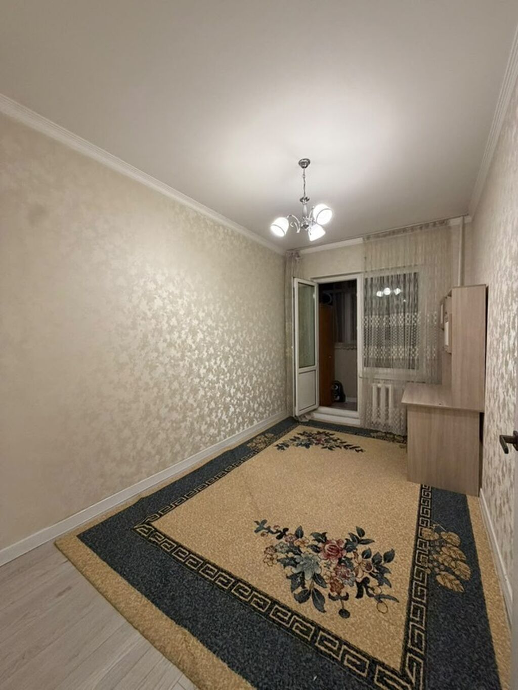3 комнаты, 65 м², Золотой квадрат 106 серия, 3 этаж, Евроремонт: фото 4