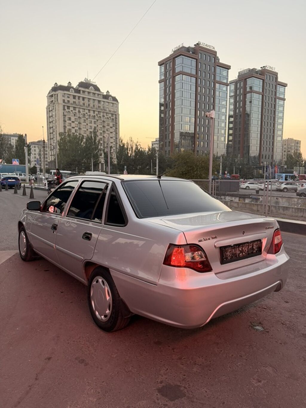 Daewoo Nexia: 2012 г., 1.6 л, Механика, Бензин, Седан: фото 3