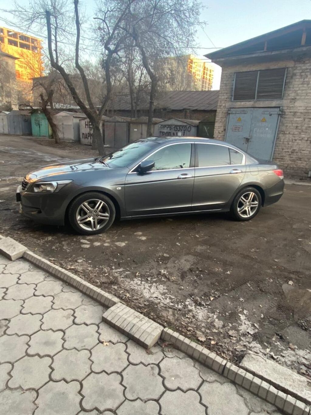 Honda Accord: 2008 г., 2.4 л, Автомат, Бензин, Седан: фото 1