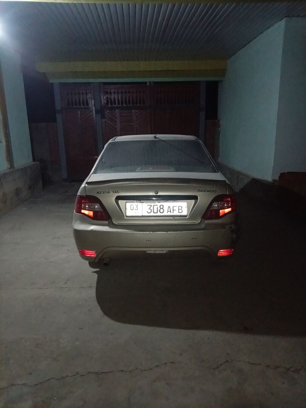 Daewoo Nexia: 2012 г., 1.6 л, Механика, Бензин, Седан: фото 2