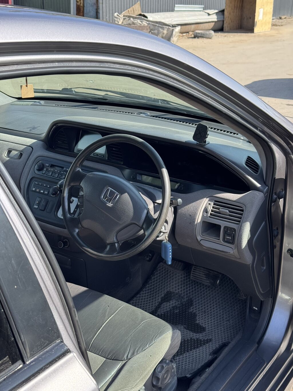 Honda Avancier: 2000 г., 2.3 л, Автомат, Бензин: фото 5