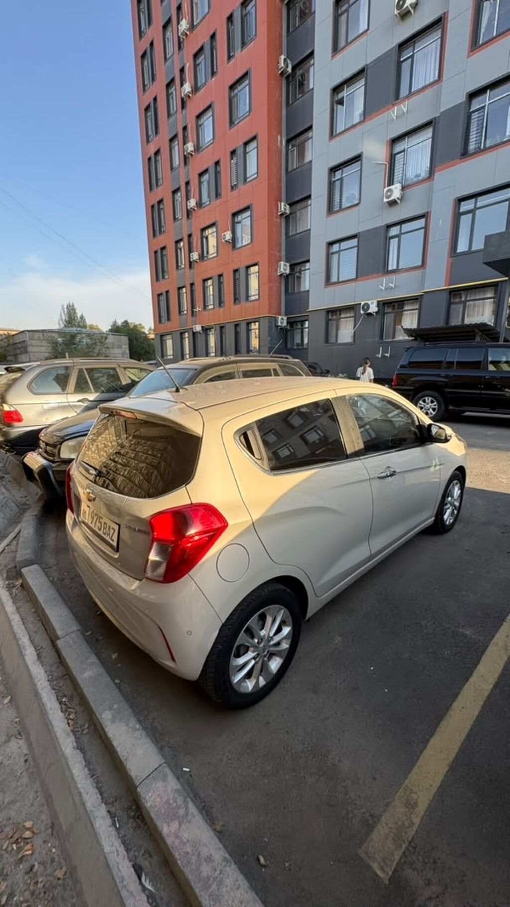 Chevrolet Spark: 2018 г., 0.1 л, Автомат, Бензин, Хэтчбэк: фото 3