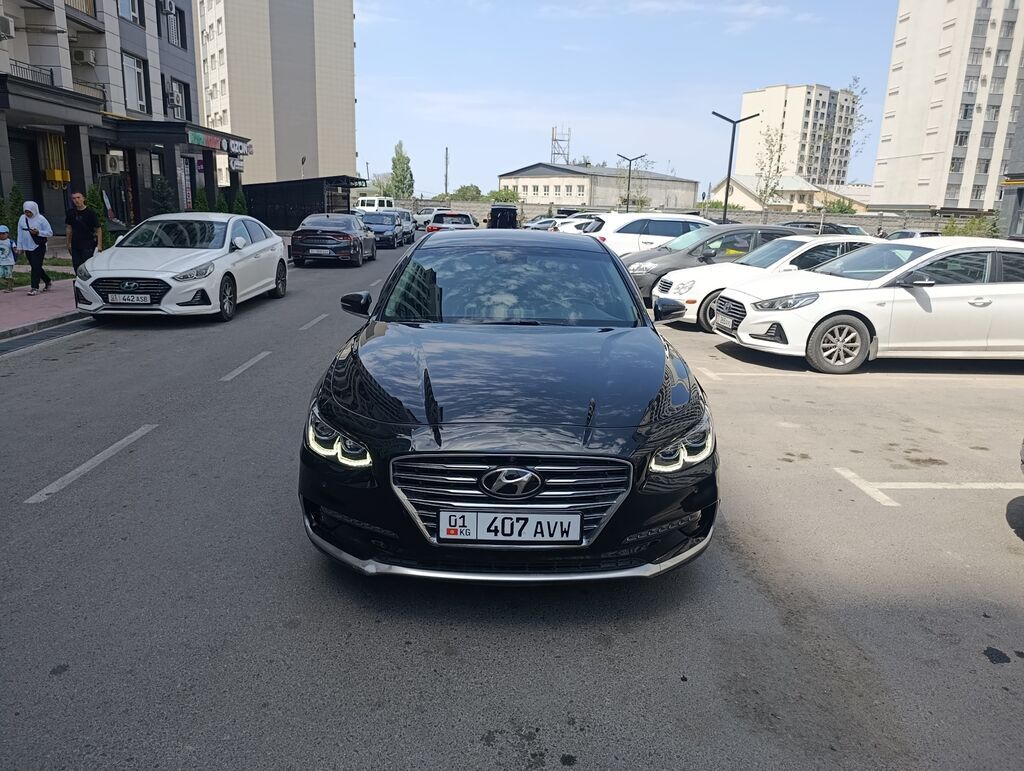 Продаю Hyundai Grandeur 2017 г., 3 л, автомат: фото 2