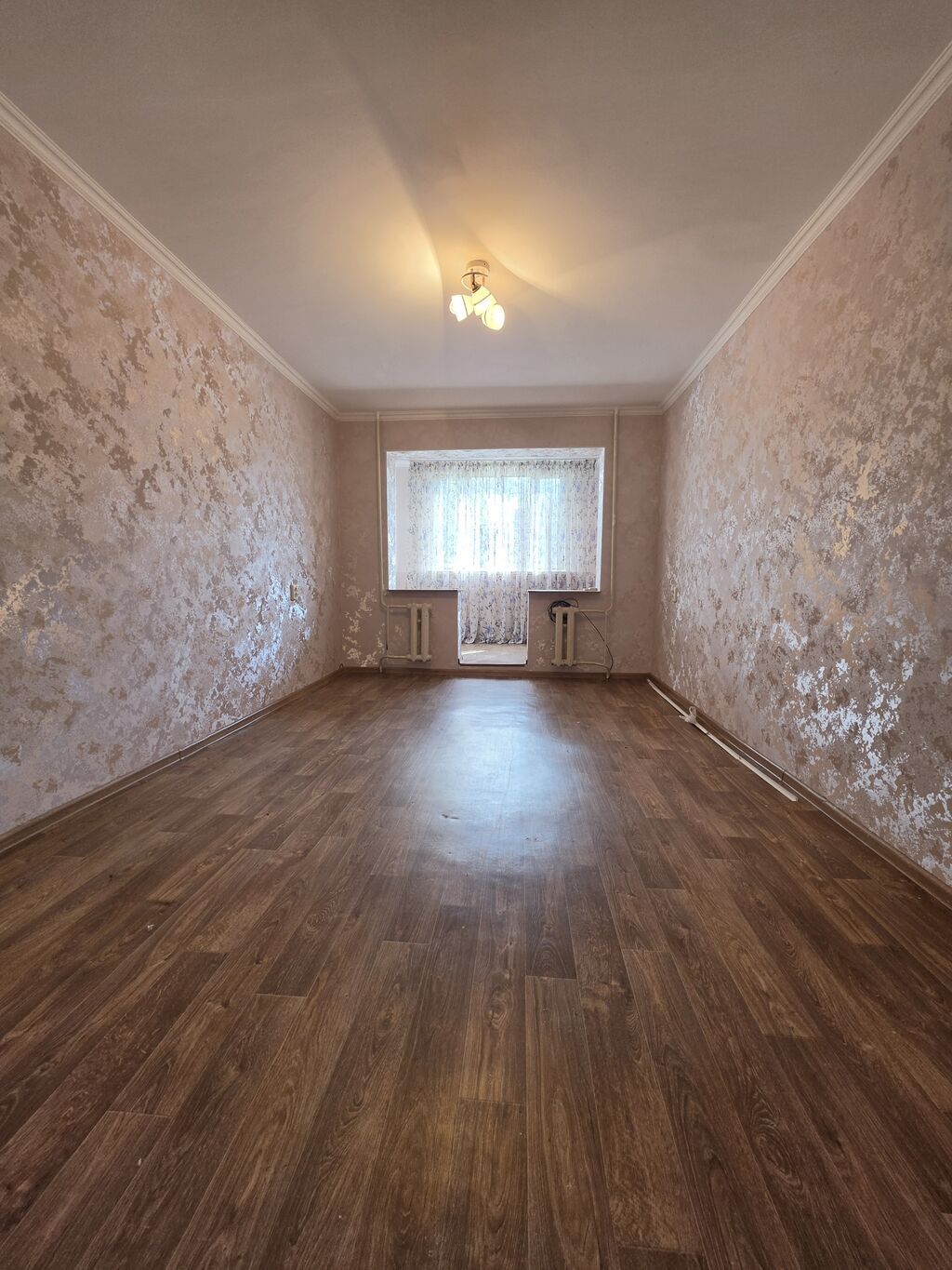 Продам 1-комнатную квартиру, 3 микрорайон, 66 500$: фото 2