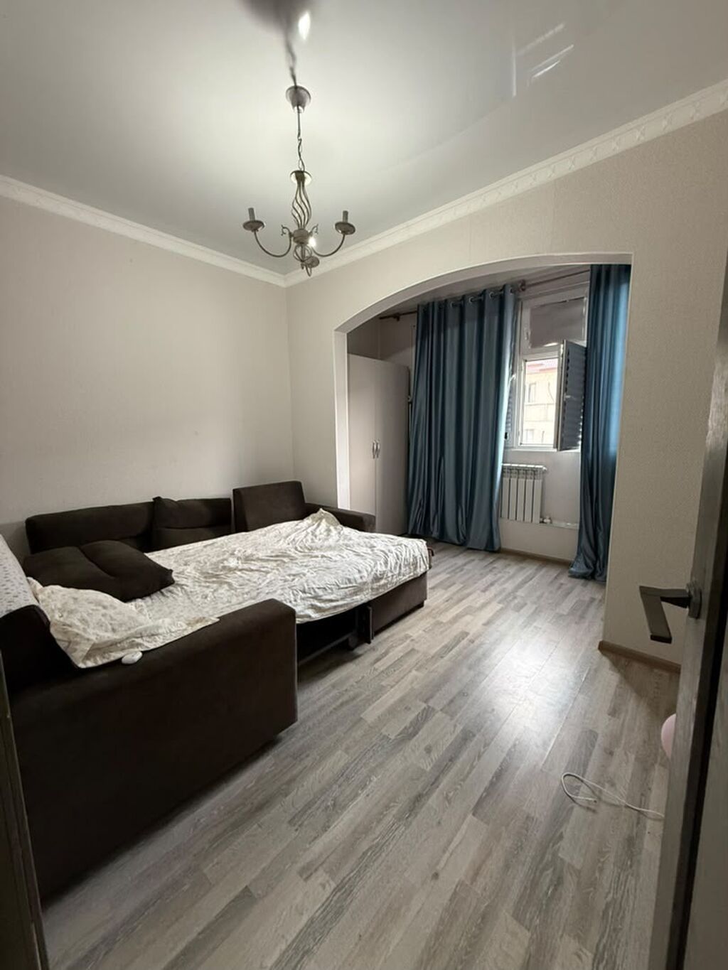 3 комнаты, 82 м², Сары-Челек ж/м 106 серия улучшенная, 8 этаж, Евроремонт: фото 2