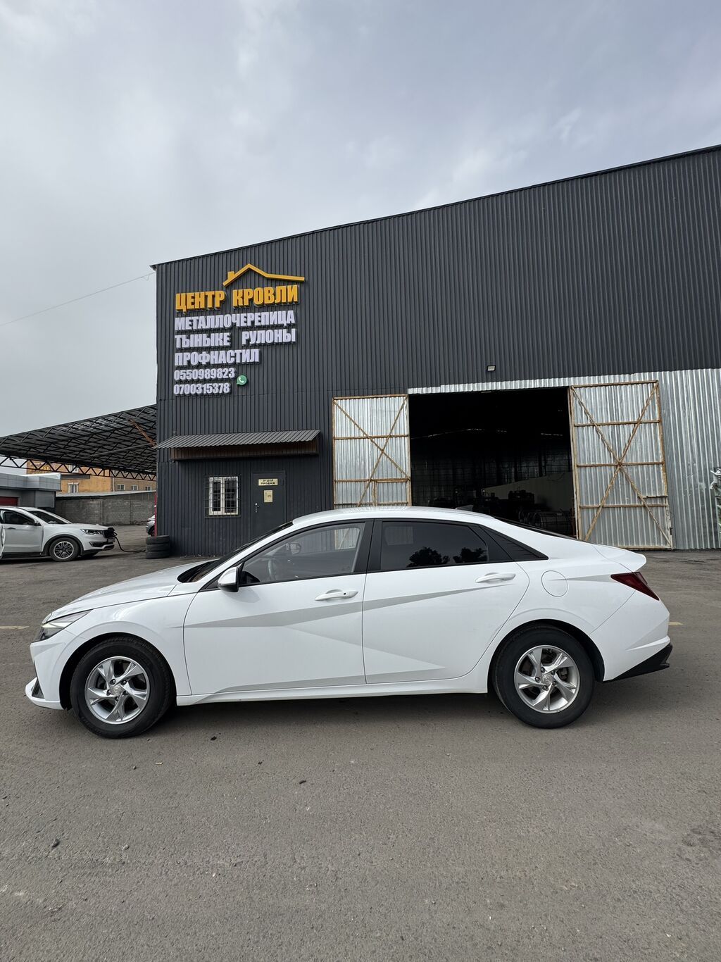 Hyundai Avante: 2021 г., 1.6 л, Автомат, Бензин, Седан: фото 3