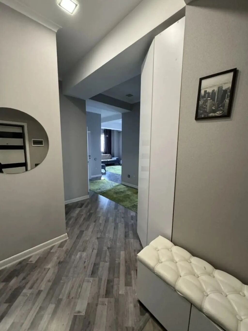 2 комнаты, 77 м², Золотой квадрат Элитка, 6 этаж, Дизайнерский ремонт: фото 2