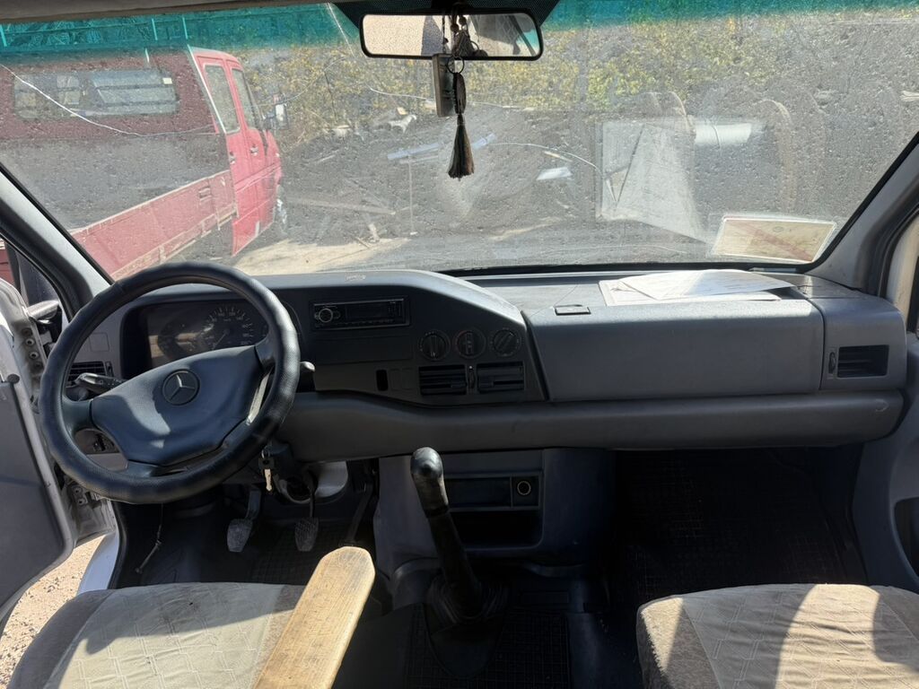 Бортовой грузовик Mercedes-Benz Sprinter 2,9 об 1 хозяин 12 жыл: фото 8