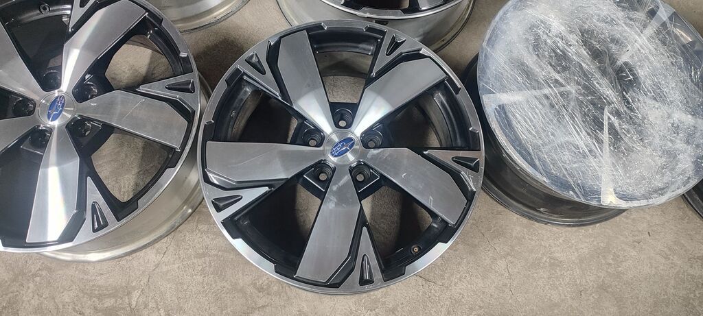 Литые Диски R 18 Subaru, Комплект, отверстий - 5, Б/у: фото 3