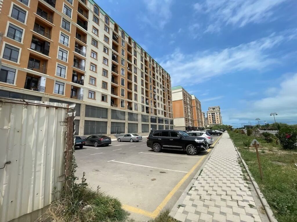 3 otaqlı, Yeni tikili, 87 kv. m