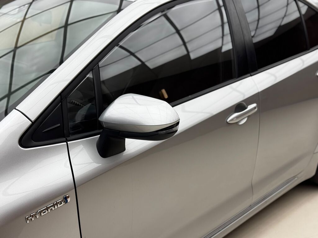 Toyota Corolla: 2023 г., 1.8 л, Вариатор, Гибрид, Седан: фото 5
