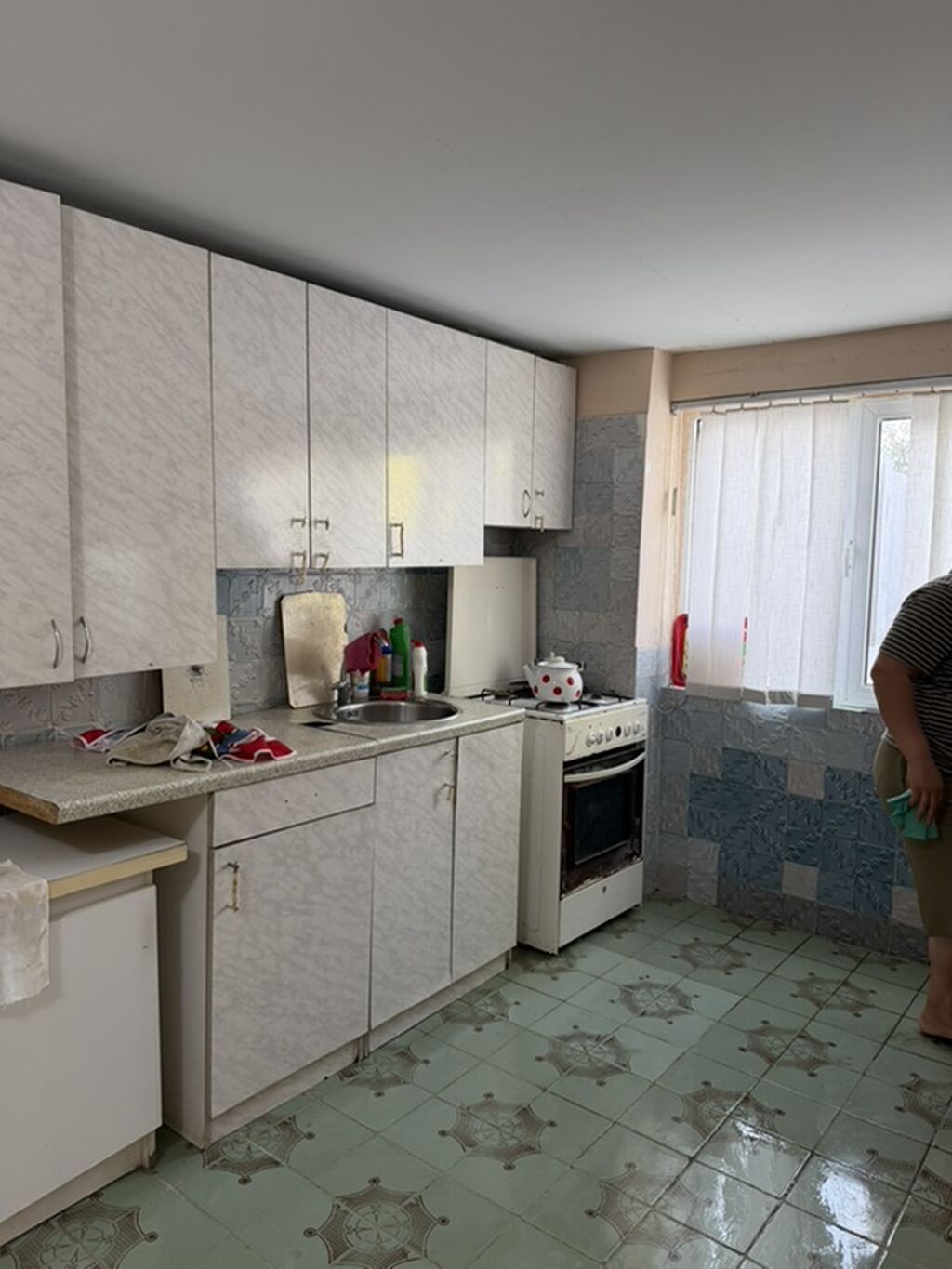 Novxanıda elit məhlədə hovuzlu ev kirayə verirəm. İki mətbəx, 3 otaq