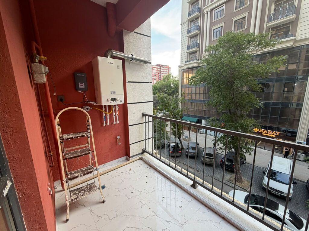 3 otaqlı, Yeni tikili, 85 kv. m