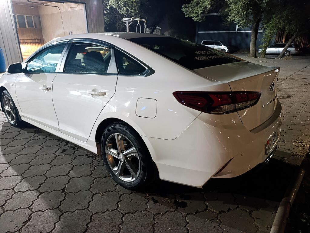 Hyundai Sonata: 2023 г., 2 л, Автомат, Газ, Седан: фото 3