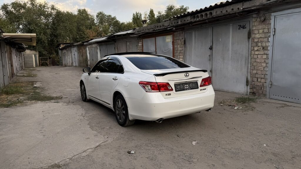 Lexus ES: 2010 г., 3.5 л, Седан: фото 5