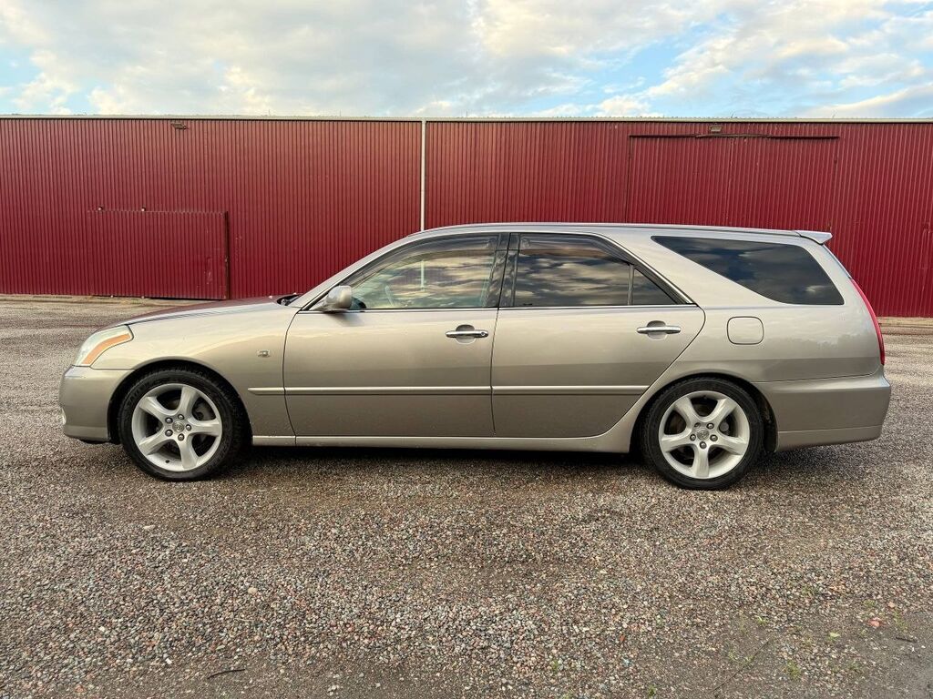 Toyota Mark II: 2002 г., 2.5 л, Автомат, Бензин, Универсал: фото 6