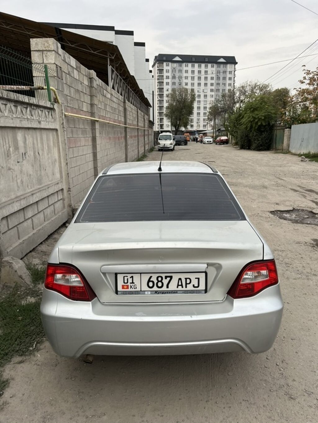 Chevrolet Nexia: 2009 г., 1.6 л, Механика, Бензин, Седан: фото 3