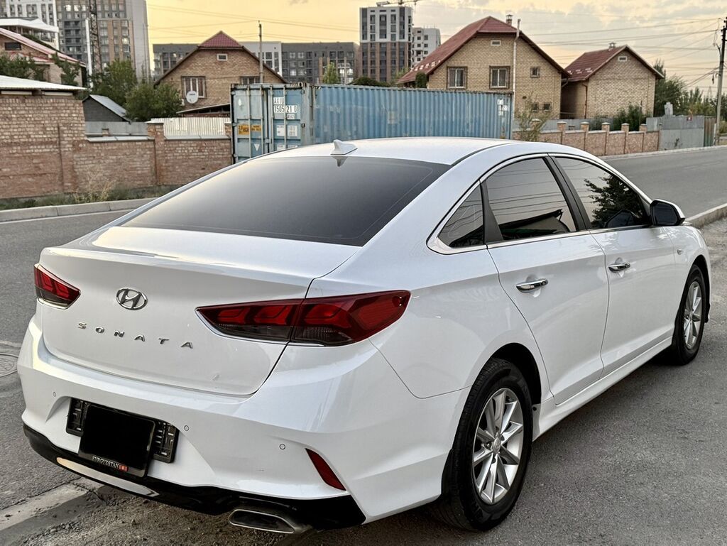 Hyundai Sonata: 2018 г., 2 л, Автомат, Газ, Седан: фото 5