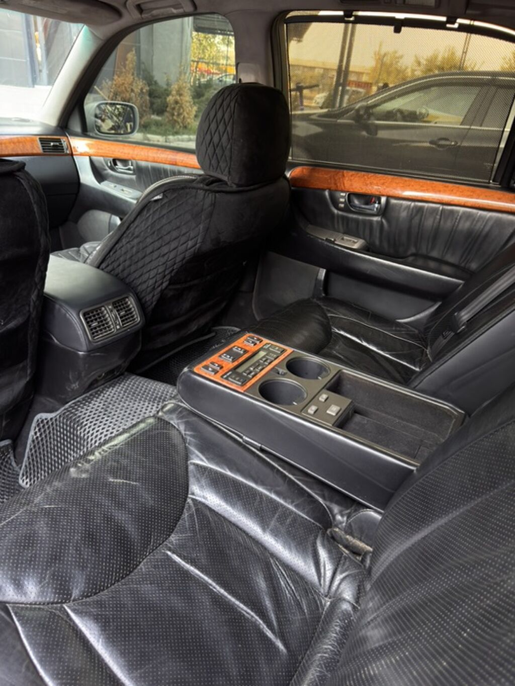 Lexus LS: 2002 г., 4.3 л, Автомат, Бензин, Седан: фото 6