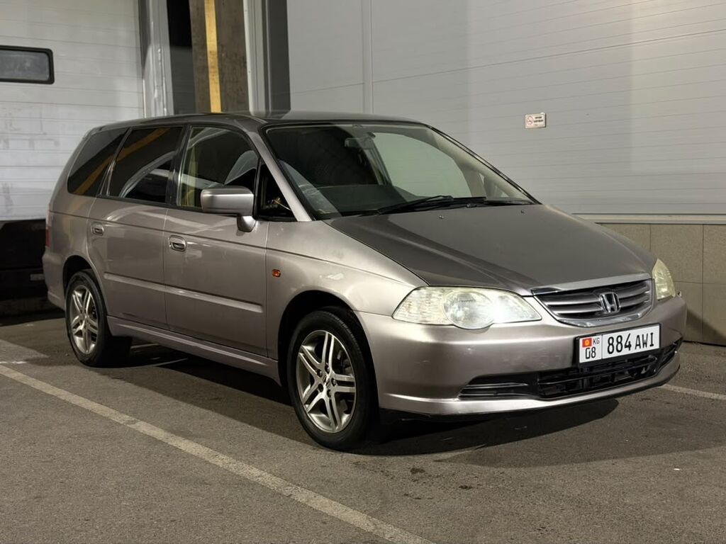 Honda Odyssey: 2002 г., 2.3 л, Автомат, Бензин, Минивэн: фото 2