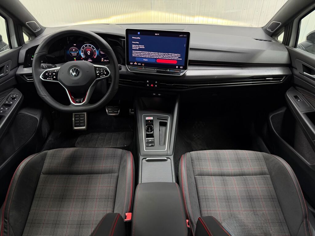 Volkswagen Golf GTI: 2024 г., 2 л, Бензин, Хэтчбэк: фото 5