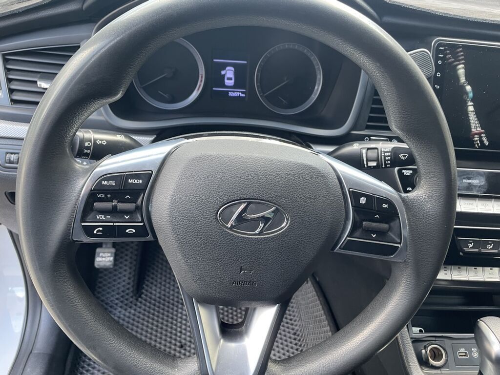 Hyundai Sonata: 2017 г., 2 л, Автомат, Газ, Седан: фото 5