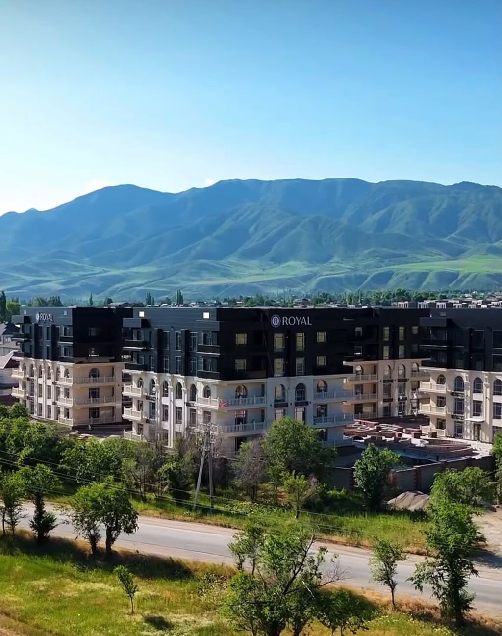 Продается 2х ком квартира СК Роял Констракшн ЖК Four Seasons: фото 2