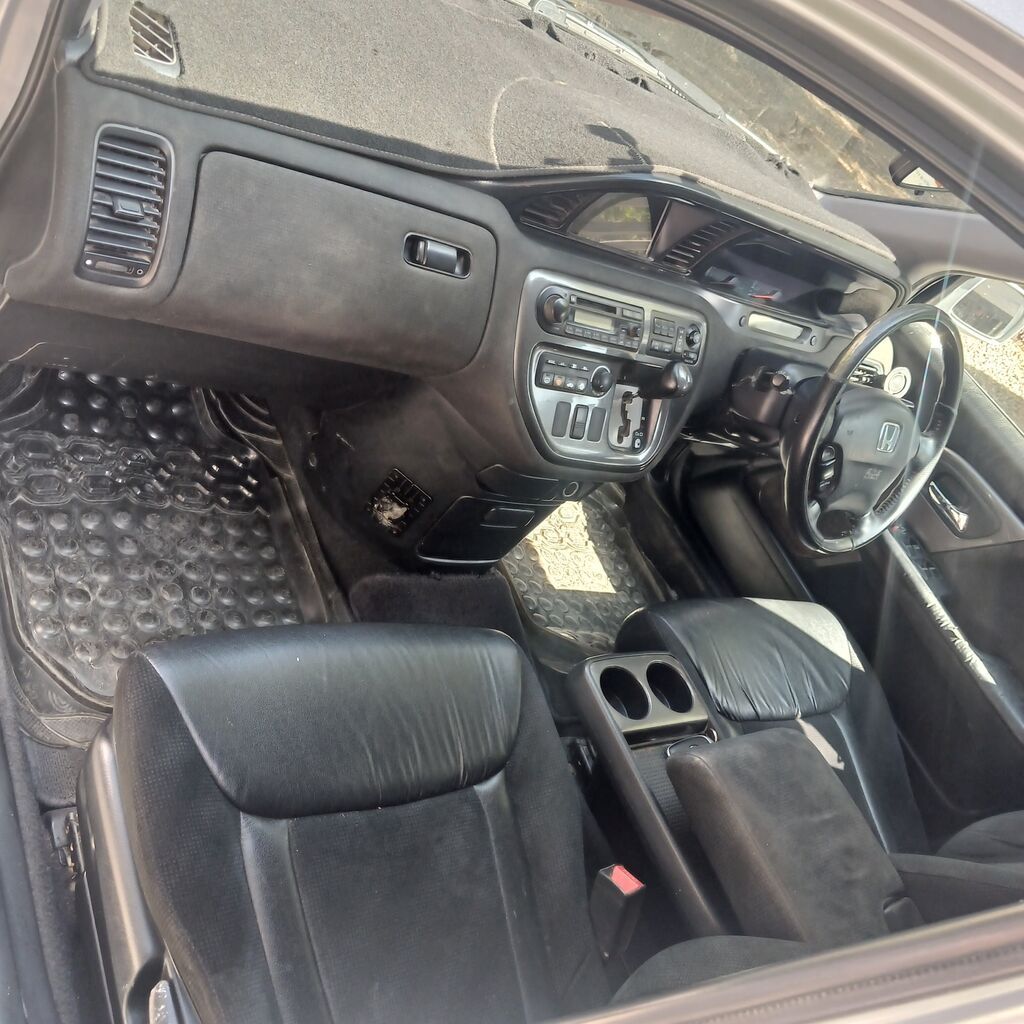 Honda Avancier: 2003 г., 0.2 л, Автомат, Бензин, Универсал: фото 5