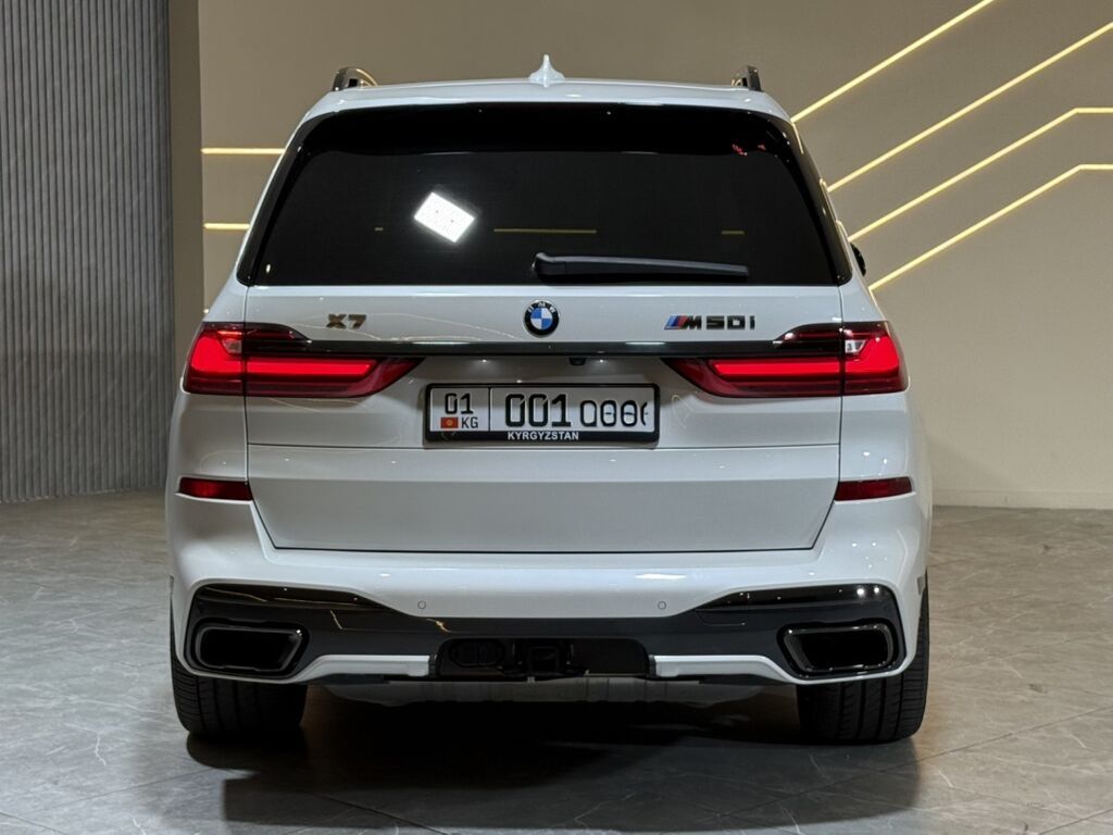 BMW X7: 2021 г., 4.4 л, Автомат, Бензин, Внедорожник: фото 8