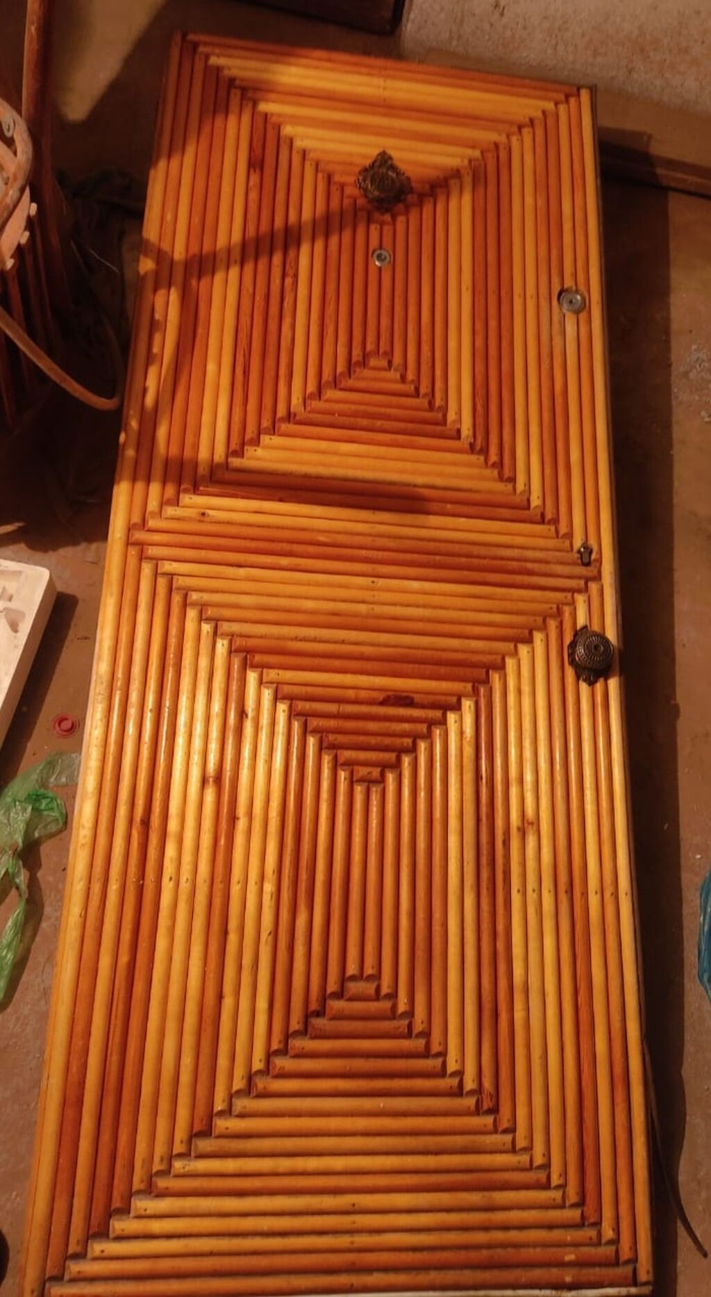 Продаётся бронированная входная дверь. Ширина 79,5.: 8000 KGS Двери ...