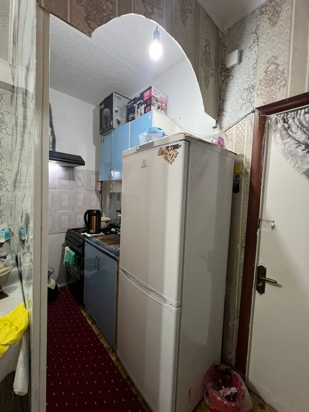 Продаю гост.типа комната находится 2мик. жилдома локация очень хорошая: фото 6