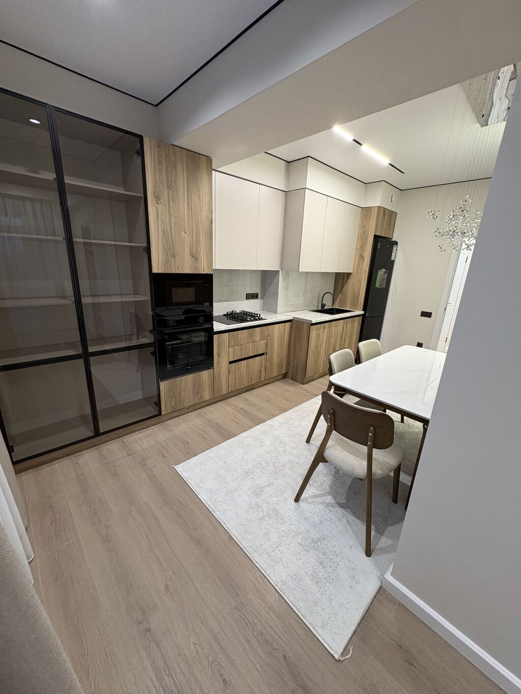 2 комнаты, 70 м², Технопарк Элитка, 10 этаж, Дизайнерский ремонт: фото 8