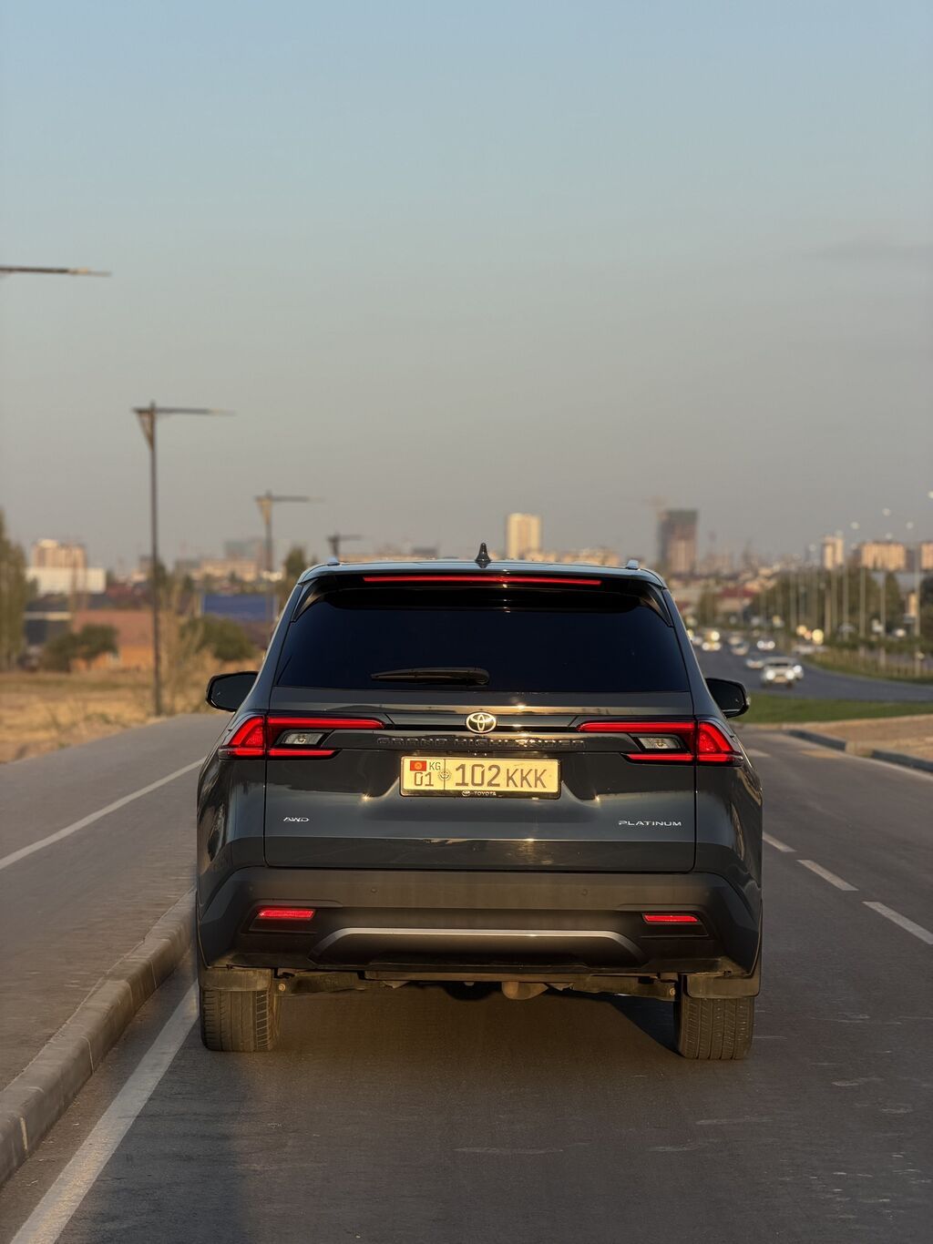 Toyota Grand Highlander: 2024 г., 2.4 л, Автомат, Бензин, Внедорожник: фото 6