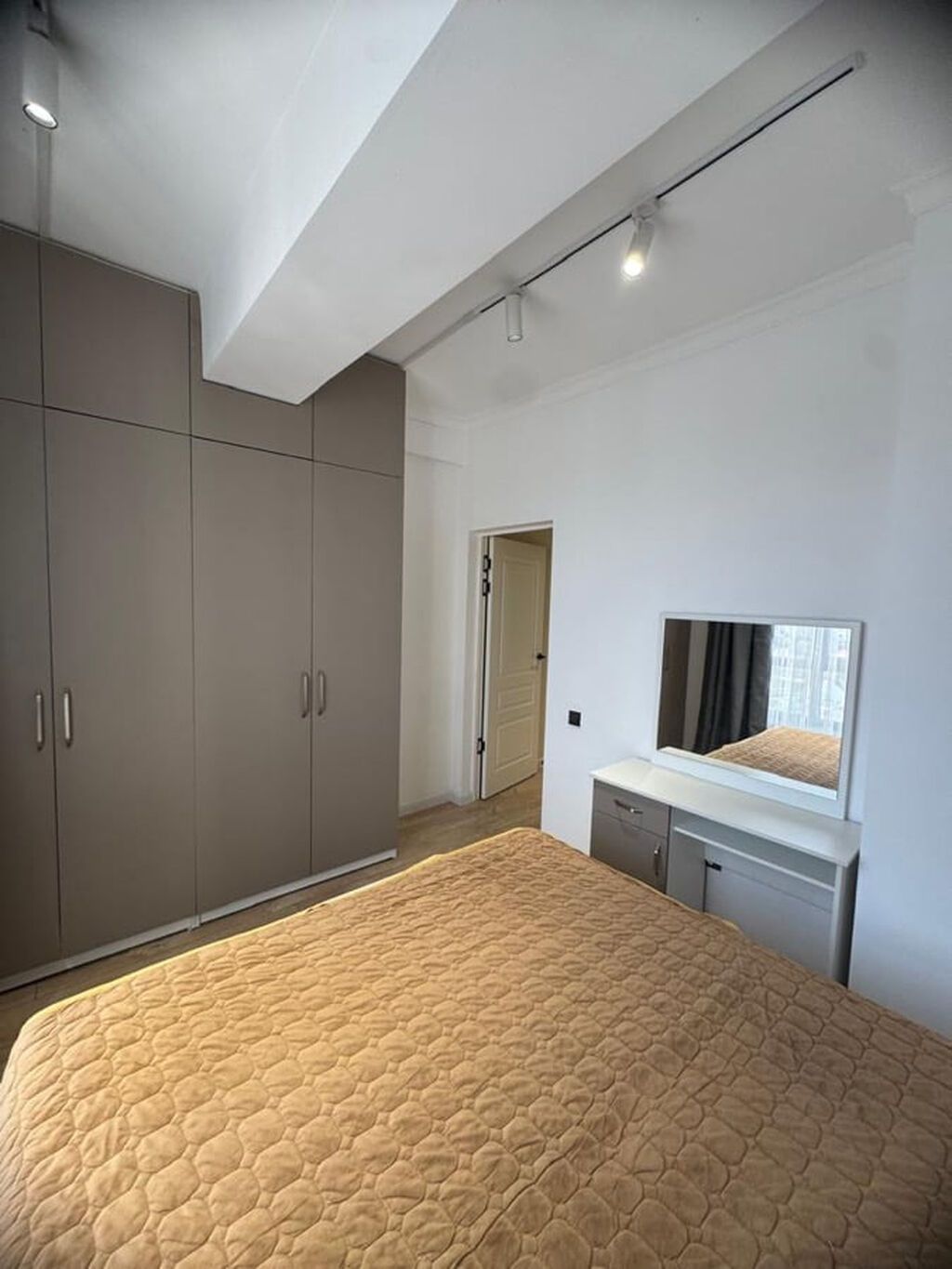 2 комнаты, 62 м², Кок-Жар мкр Элитка, 8 этаж, Свежий ремонт: фото 6