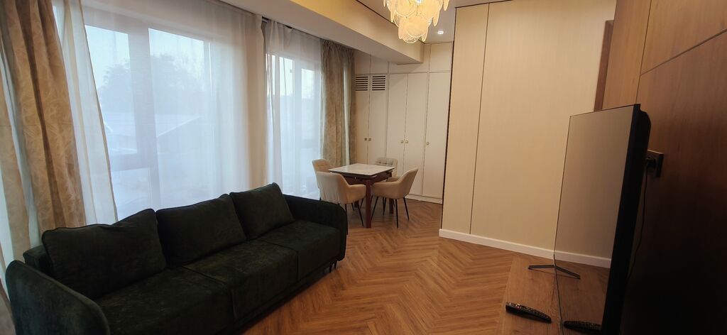 3 комнаты, 75 м², Ботанический сад Элитка, 2 этаж, Дизайнерский ремонт