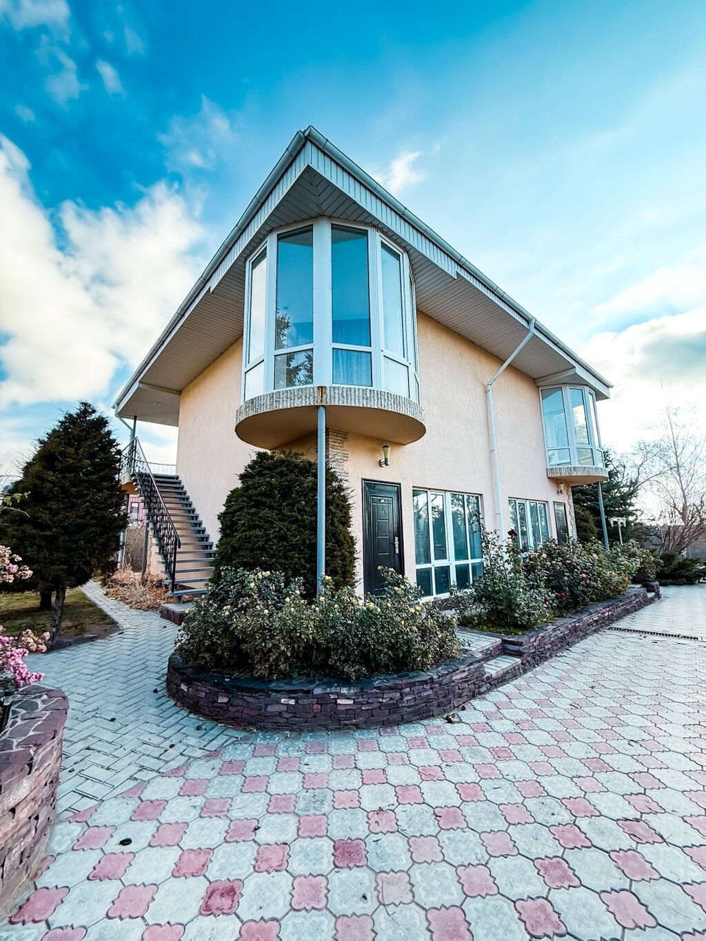 ПРОДАЁТСЯ : на Северном берегу озера Ыссык - Куль в с. ТАМЧЫ по трассе: фото 3