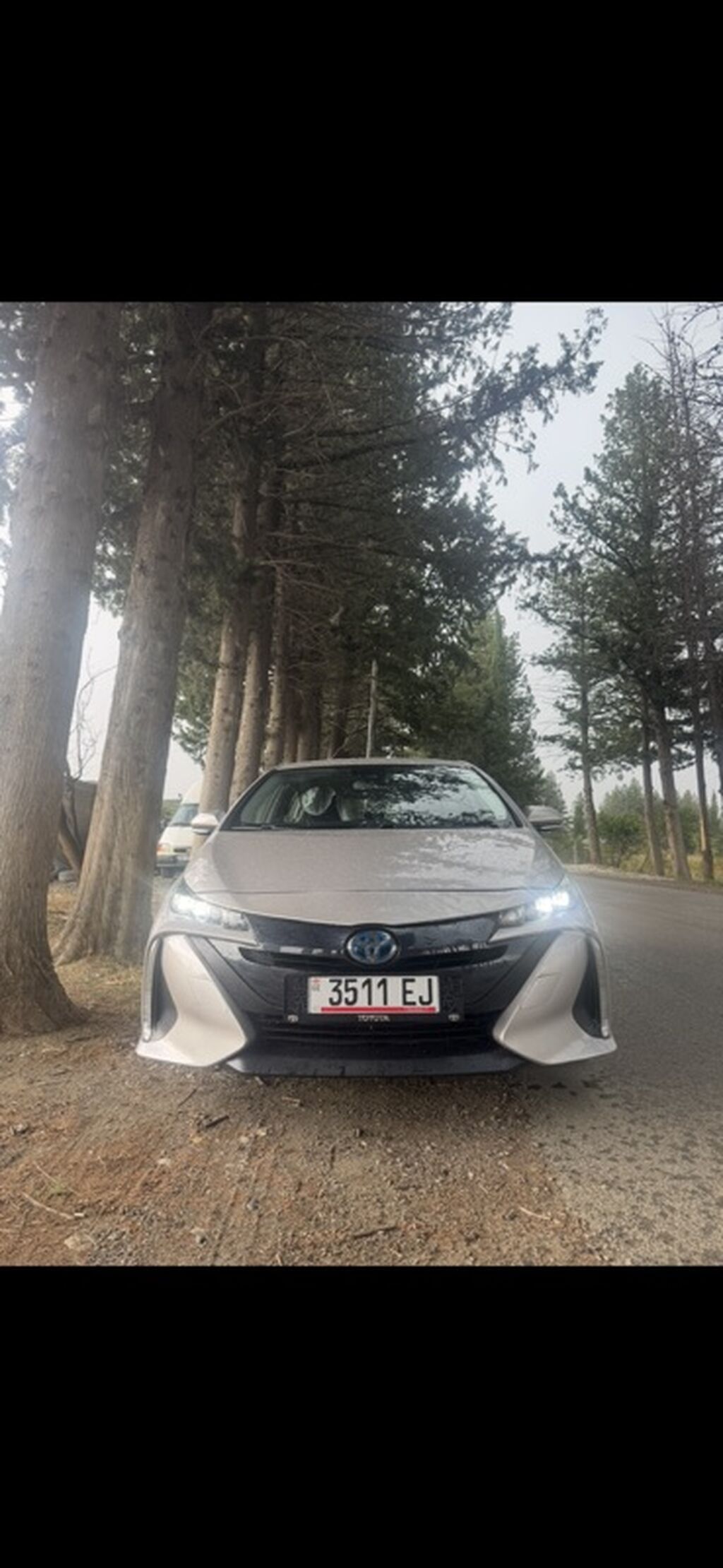 Toyota Prius: 2020 г., 1.8 л, Вариатор, Гибрид, Универсал: фото 2