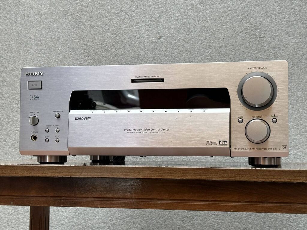 Pojačala i prijemnici: Sony FM Stereo/AM Receiver STR-DB790 – AV risiver sa snažnim i čistim