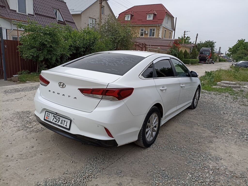 Hyundai Sonata: 2018 г., 2 л, Автомат, Газ, Седан — фото 3