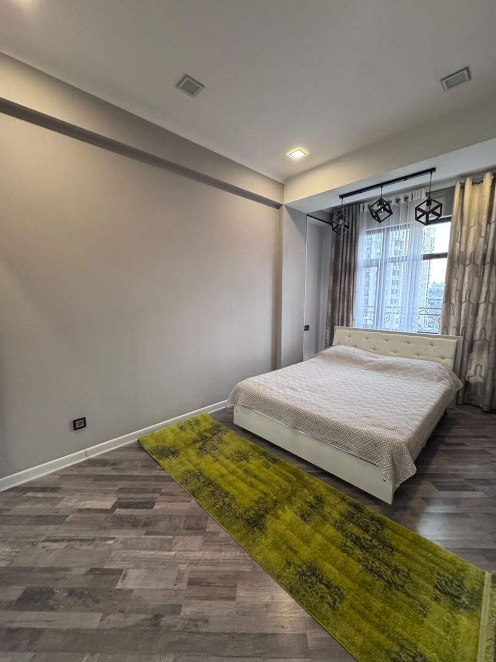 2 комнаты, 77 м², Золотой квадрат Элитка, 6 этаж, Дизайнерский ремонт: фото 7