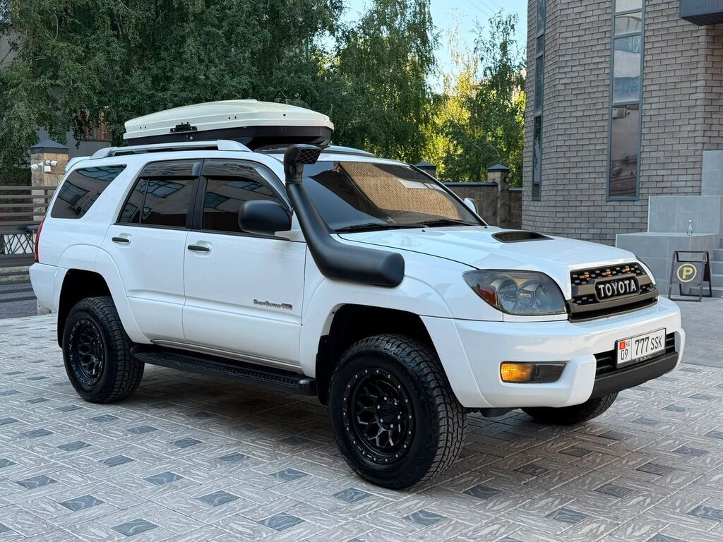 Toyota 4Runner: 2004 г., 4 л, Автомат, Бензин, Внедорожник: фото 3