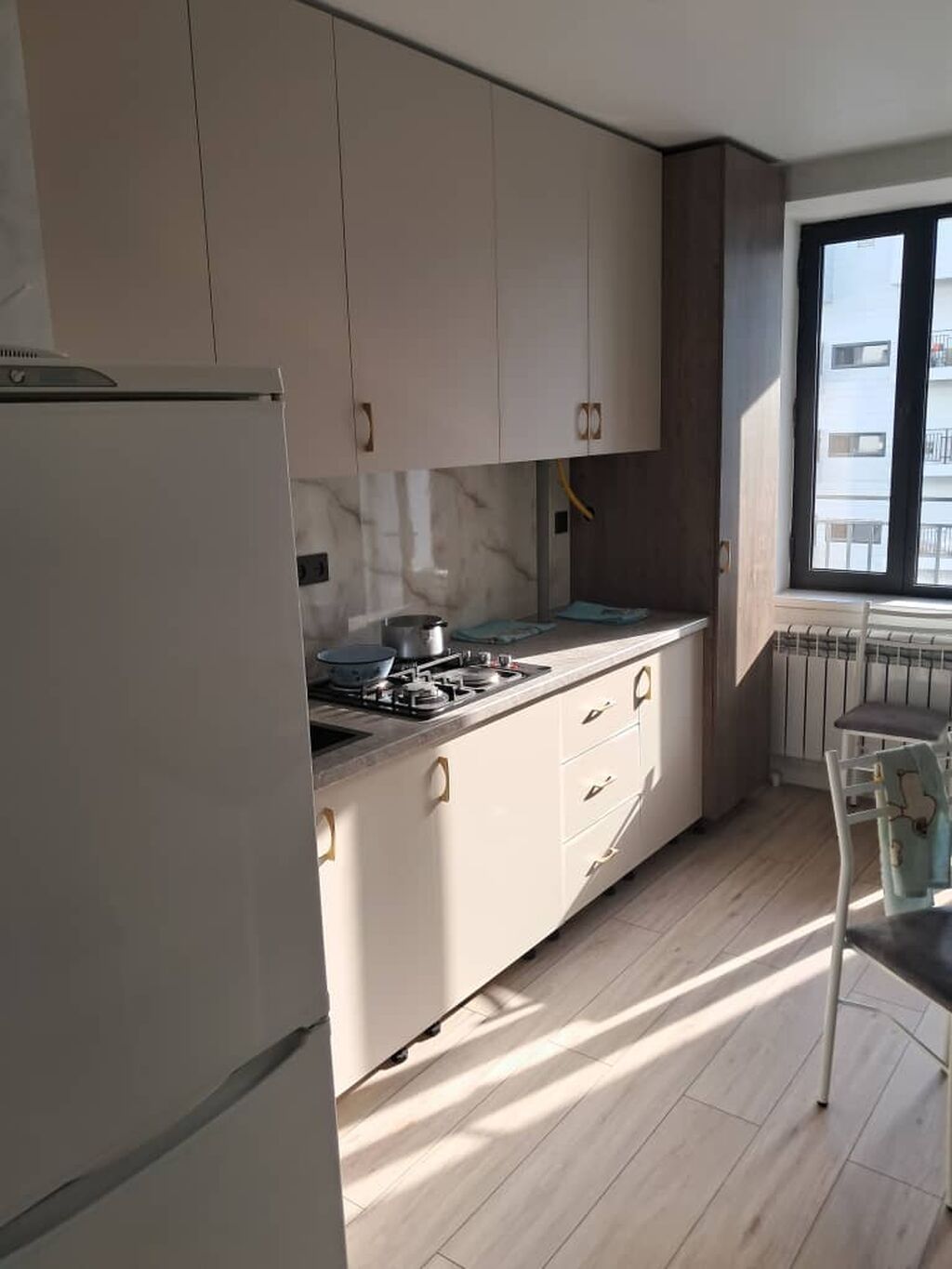 2 комнаты, 64 м², Дордой Моторс рынок Элитка, 8 этаж, Свежий ремонт: фото 2