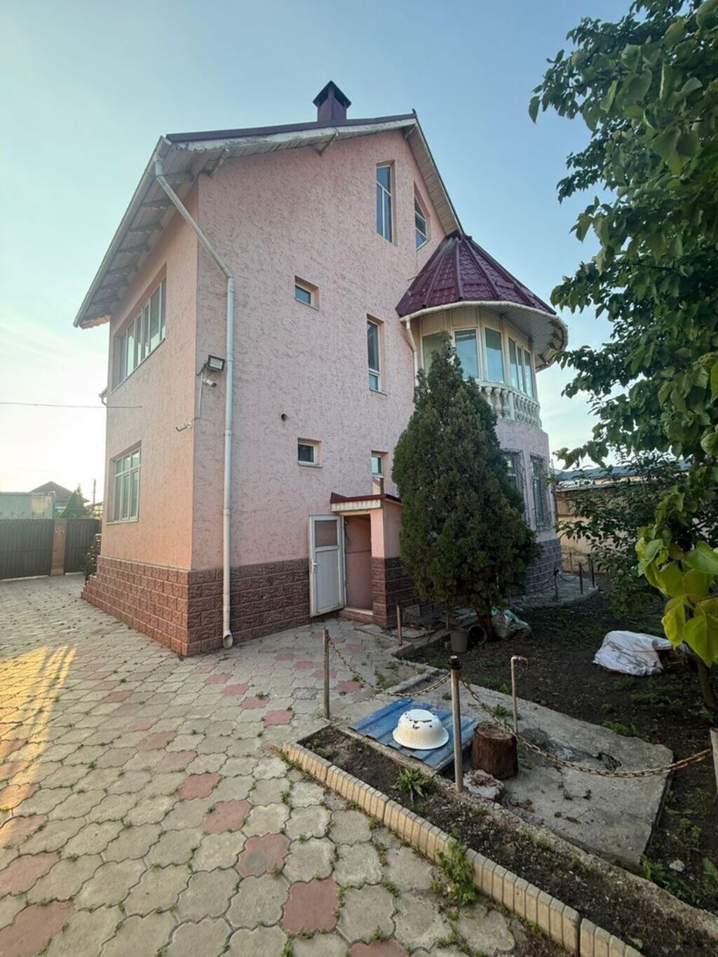Продаётся: 2-этажный особняк — 300 м² Локация: Бишкек, ж/м: фото 2