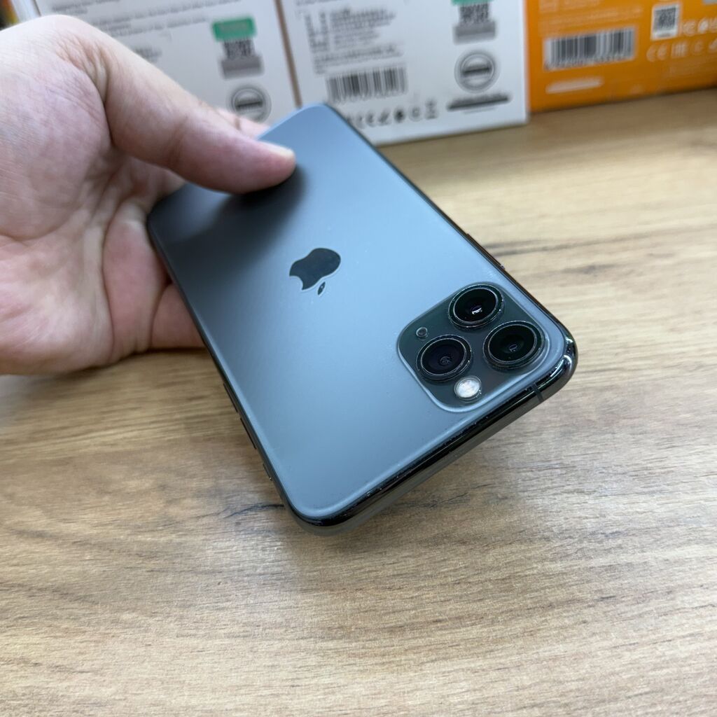 IPhone 11 Pro, Б/у, 256 ГБ, Alpine Green, Защитное стекло, 100 %: фото 4